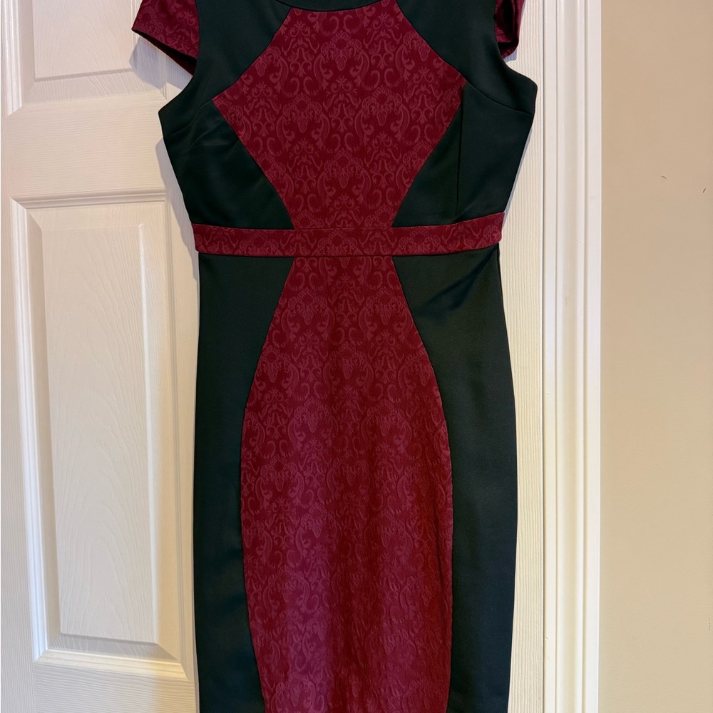 Signature by Sangria Black and Red Midi Dress